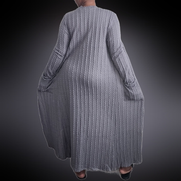 Ellie & Kate Women's Grey Knit Duster Round-Neck Cami, & Traveler's Knit Pants - Picture 4 of 5